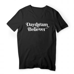 Daydream Believer - Men Organic Cotton V-Neck Tee